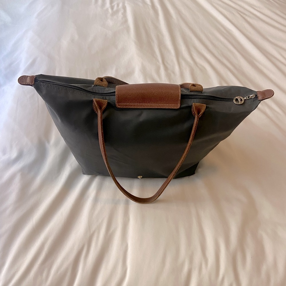 Longchamp Le Pliage Tote - Picture 2 of 6